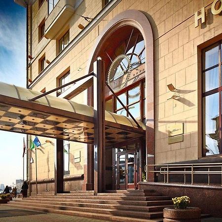 Minsk Hotell Eksteriør bilde