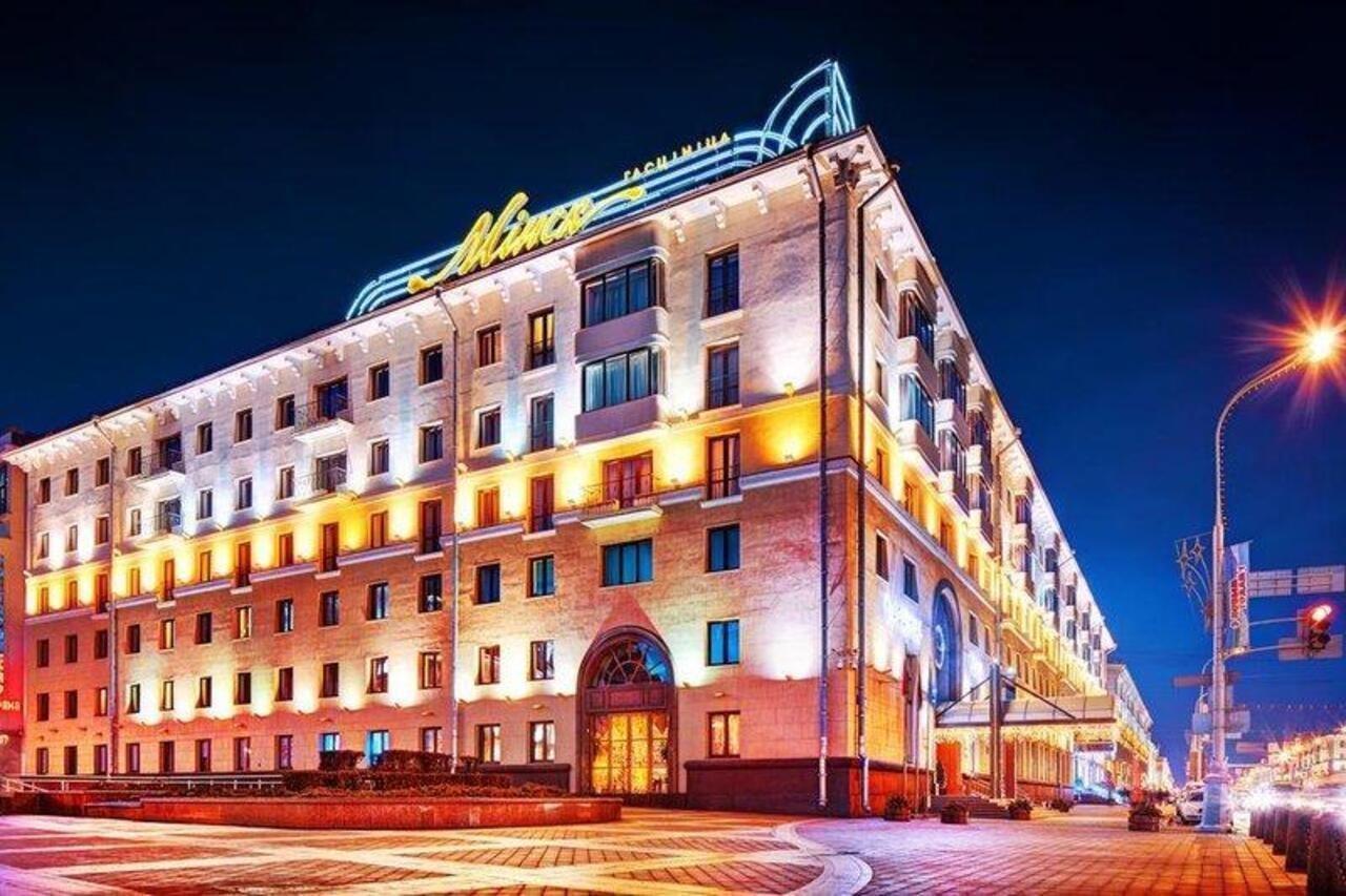 Minsk Hotell Eksteriør bilde